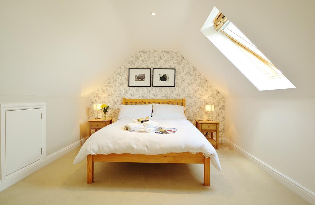 Coombe Cottage Sutton Green Экстерьер фото